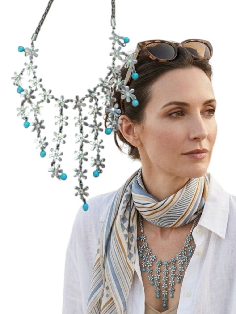 Silvertone Daisy bib necklace Turquoise Colored Stones